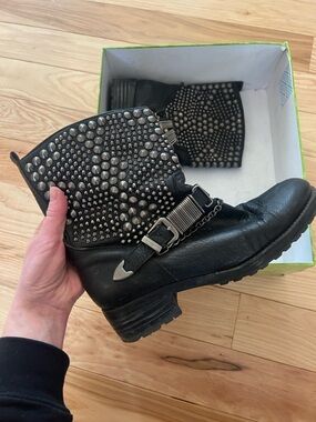 Sam Edelman Lockhart Black Studded Ankle Boots